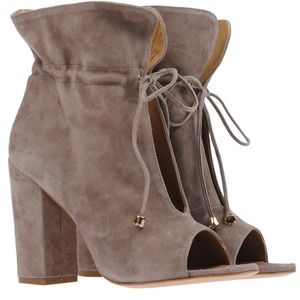 NIB Marc Ellis NY suede booties